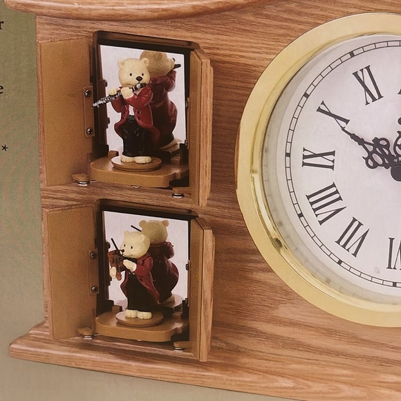 New Mr. Christmas Gold Label symphony surprise musical clock. Original packaging - Picture 8 of 9